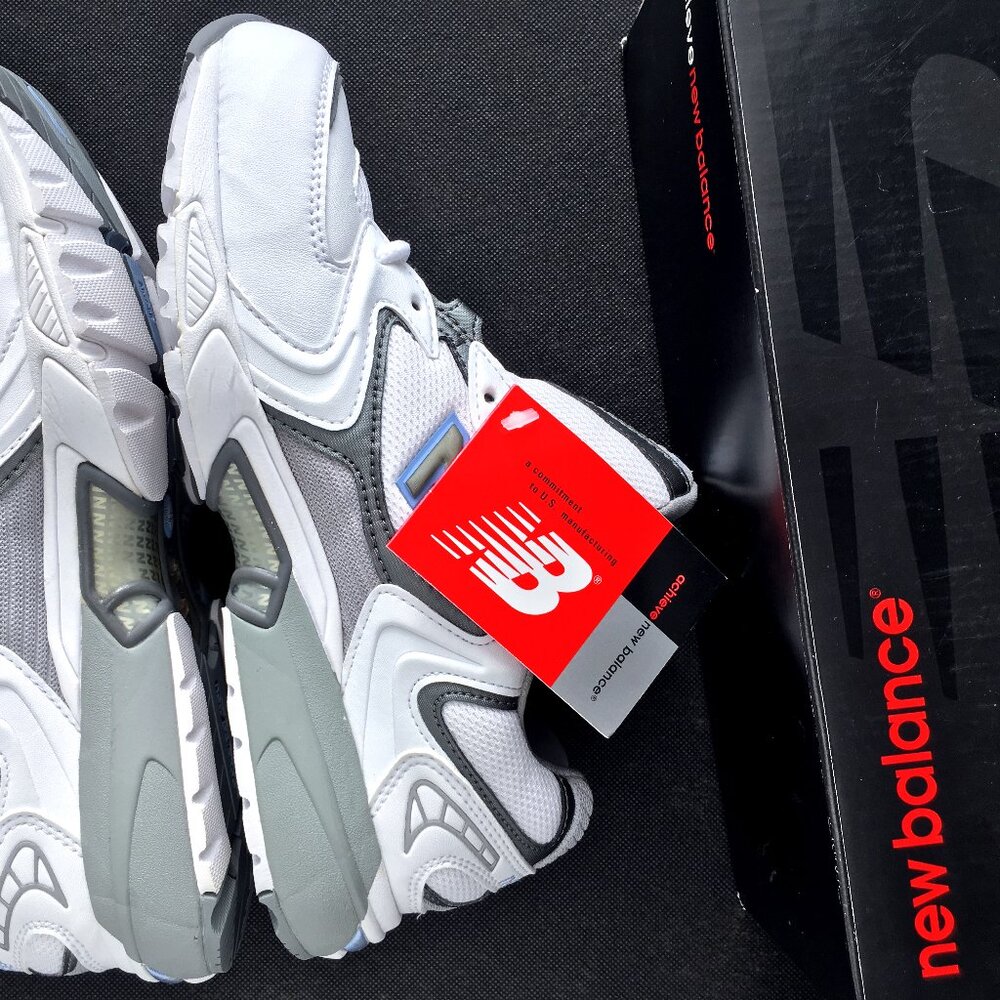 VINTAGE 2000 Made in U.S.A. New Balance® 755 Walking Shoes — 26.5CM